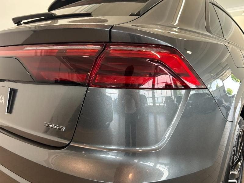Audi Q8 50 TDI 286 CV quattro tiptronic