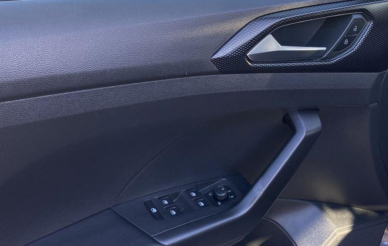 Volkswagen T-Cross R-Line 1.0 TSI 110 CV