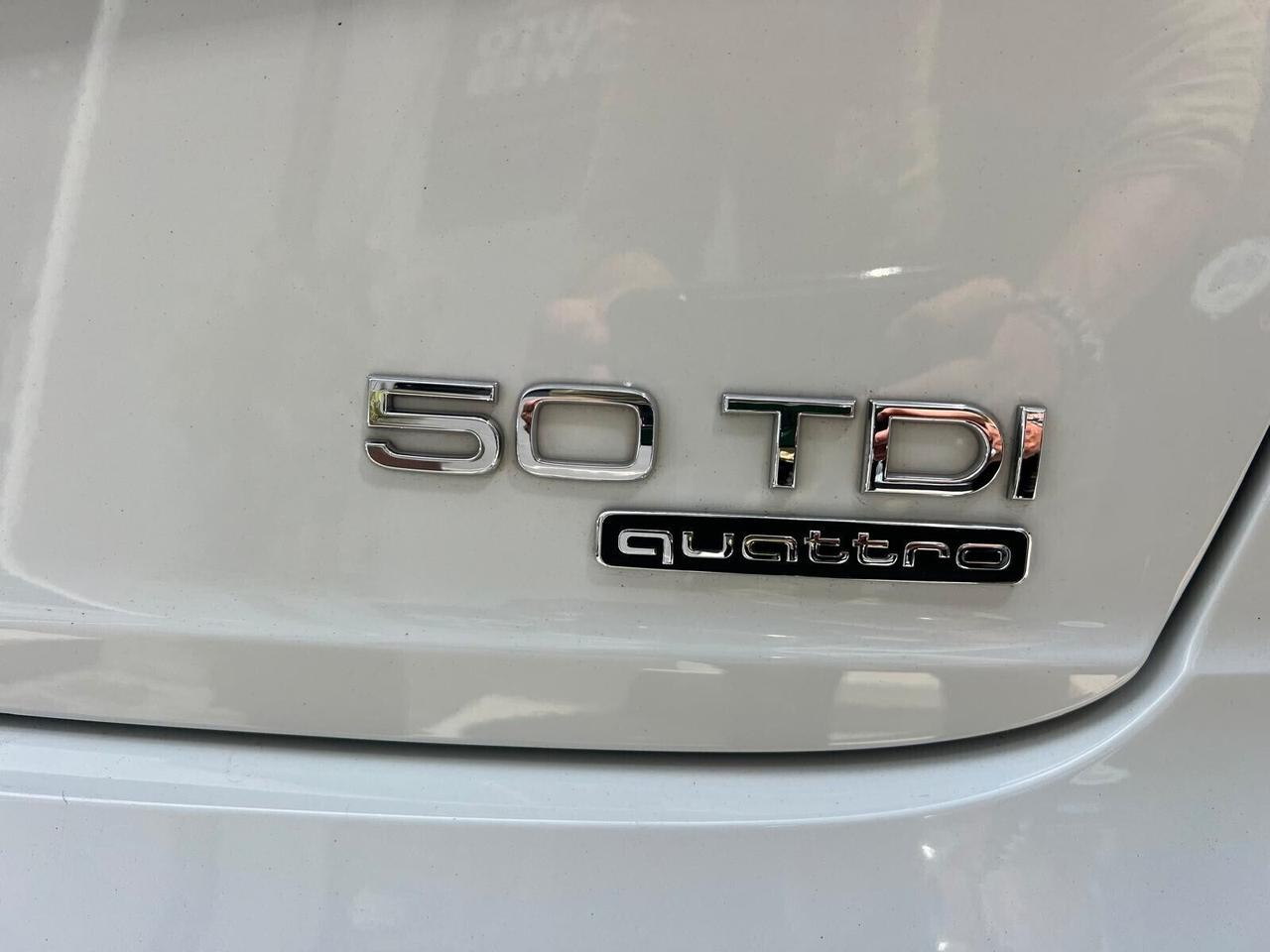 AUDI Q8 50 TDI 286cv QUATTRO TIPTRONIC SPORT