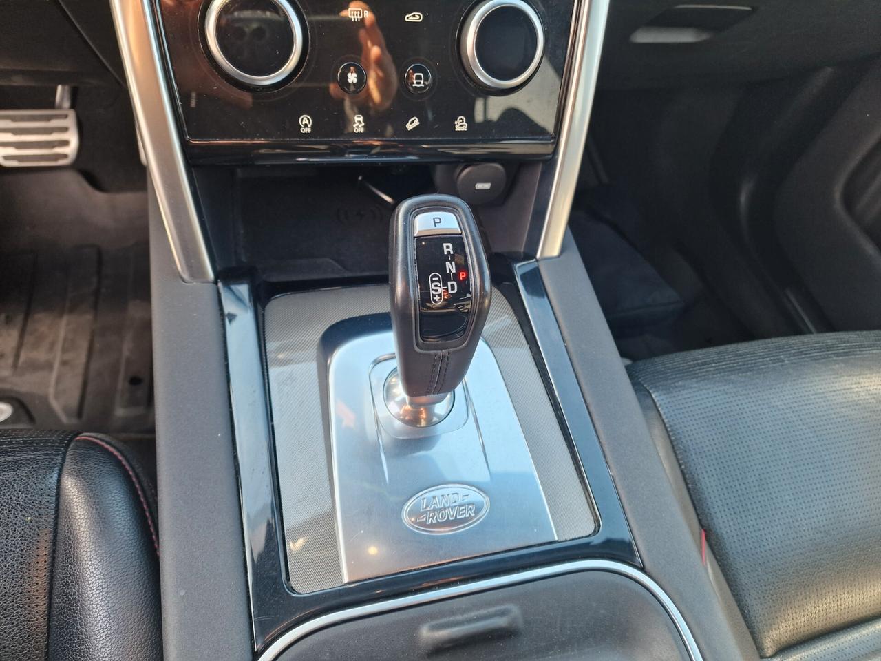 Land Rover Discovery Sport 2.0 eD4 150 CV 2WD R-Dynamic SE