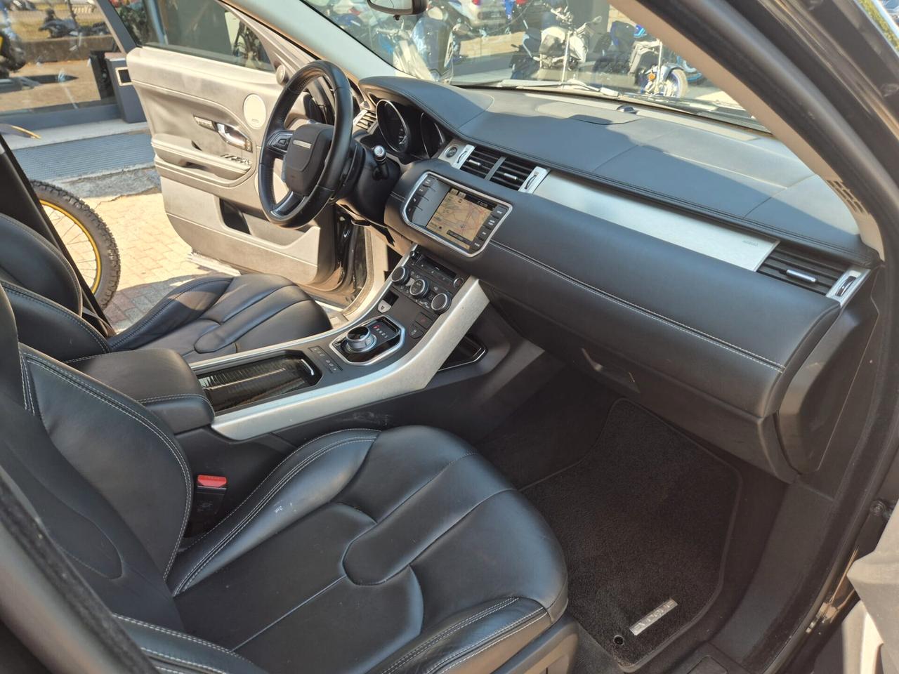 RR Evoque 2.2 Sd4 Prestige E5B--4x4 Autom.!!!