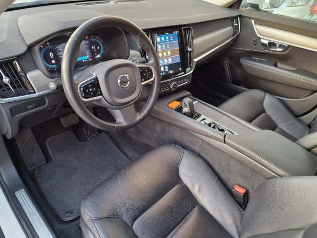 VOLVO V90 Cross Country B4 (d) AWD automatico Core IVA ESPOSTA