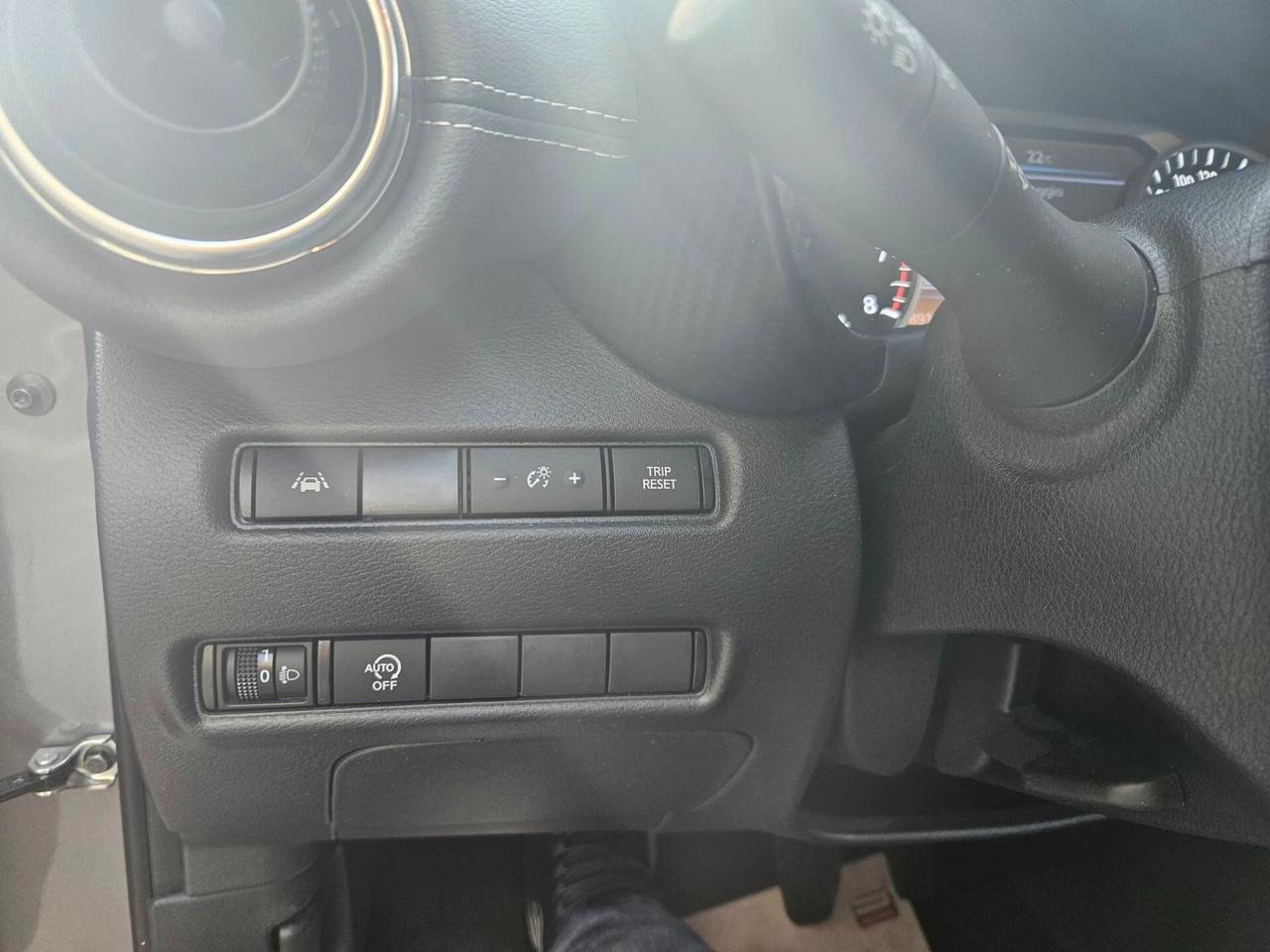 Nissan Juke 1.0 DIG-T 114 CV N-Connecta