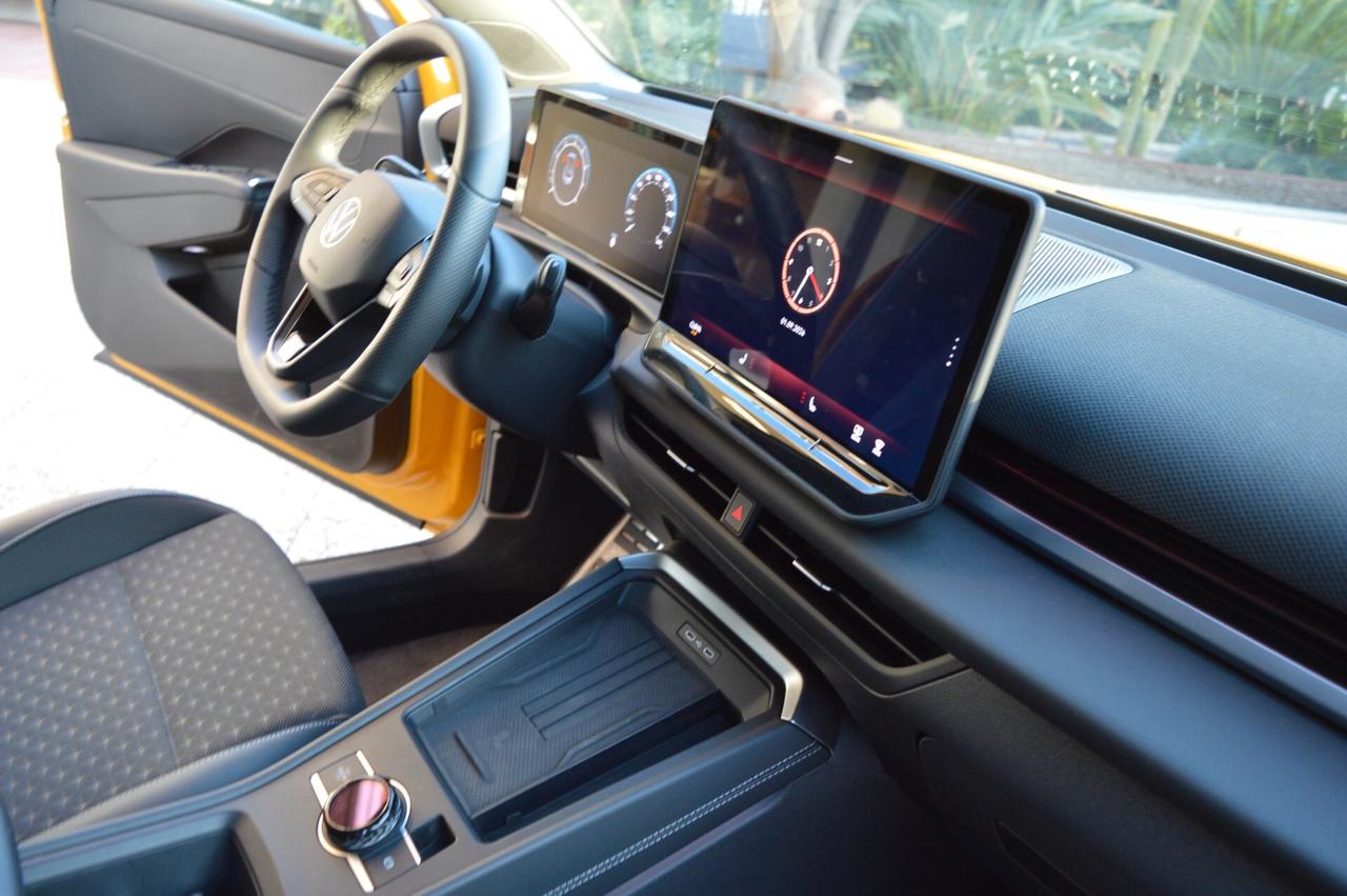 Volkswagen T-Roc 1.5 TSI ACT DSG R-Line Plus