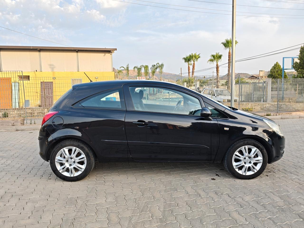 Opel Corsa 1.3 CDTI 90CV 3 porte Sport