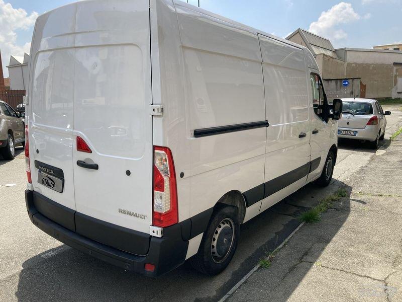 Renault Master T35 2.3 dCi/130 L2H2 IVA ESPOSTA