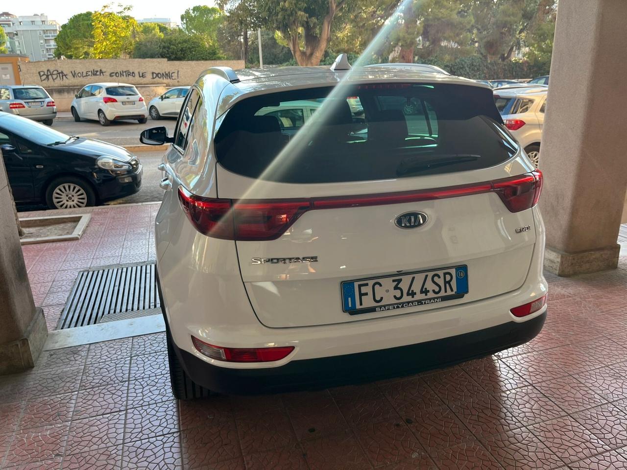 Kia Sportage1.7CRDI Full navi retro garantita-16