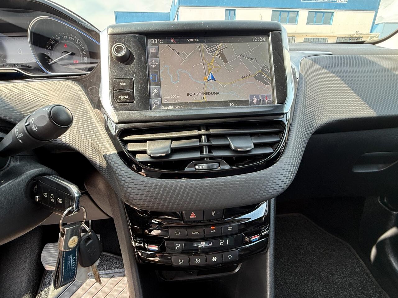 Peugeot 2008 1.6 e-HDi 115 CV Stop&Start Allure