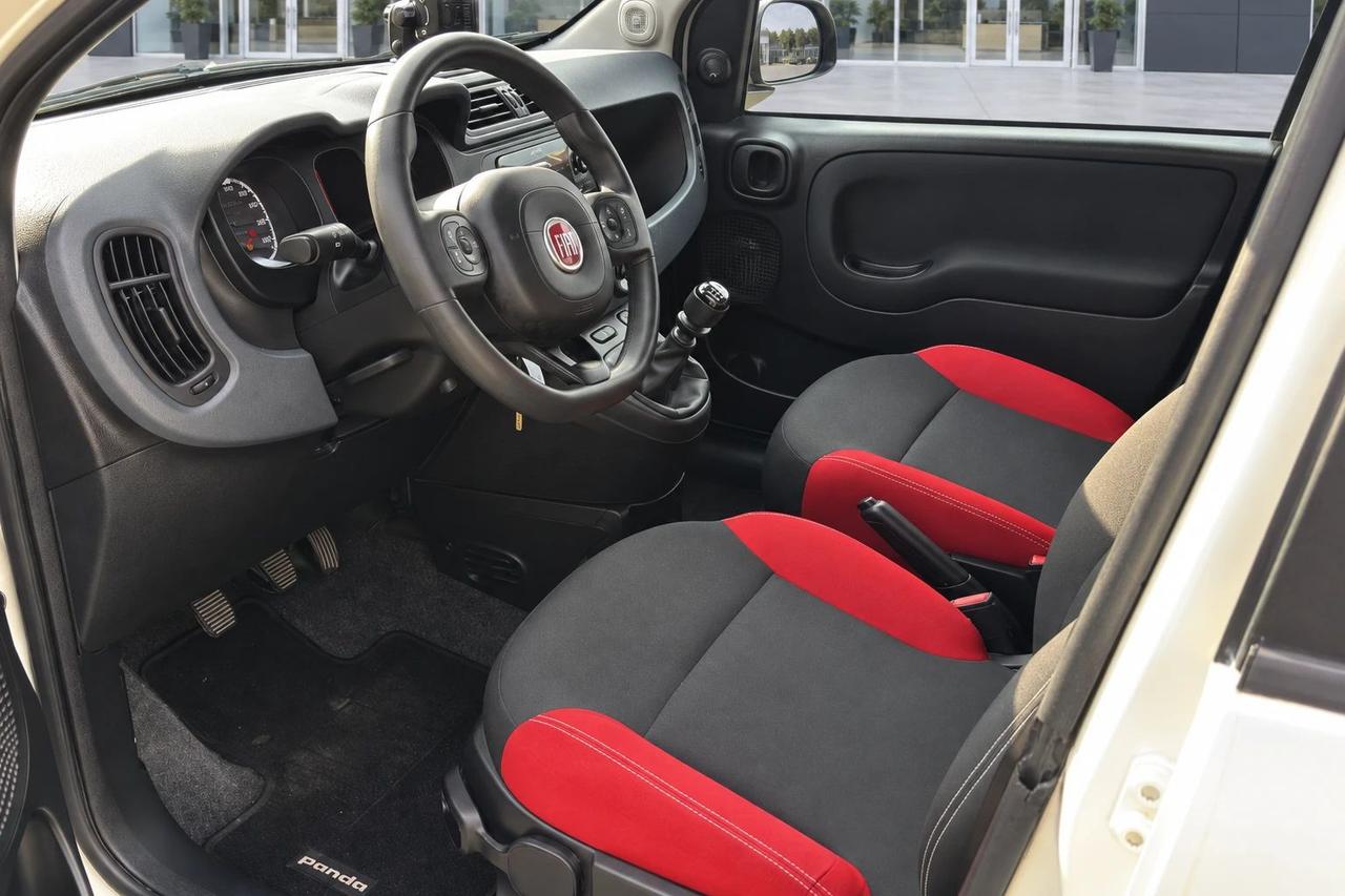 Fiat Panda VAN 4 POSTI HYBRID