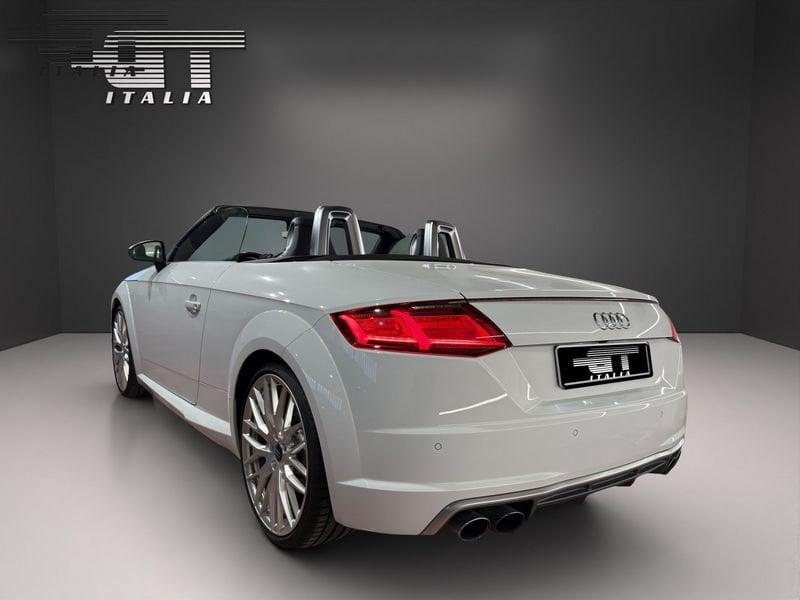 Audi TTS 2.0 TFSI quattro