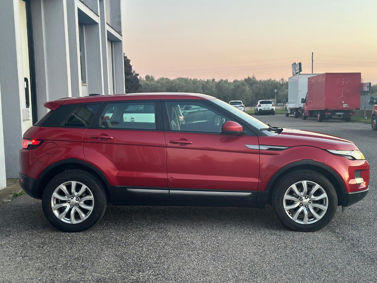 LAND ROVER RR Evoque 2.2 TD4 5p. Dynamic