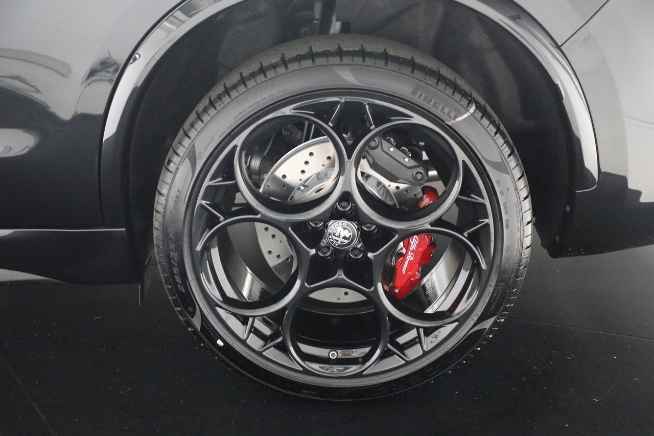 Alfa Romeo Stelvio 2.9 Bi-Turbo V6 520 CV AT8 Q4 Quadrifoglio NOLEGGIO LUNGO TERMINE - LEASING FULL INCLUSIVE