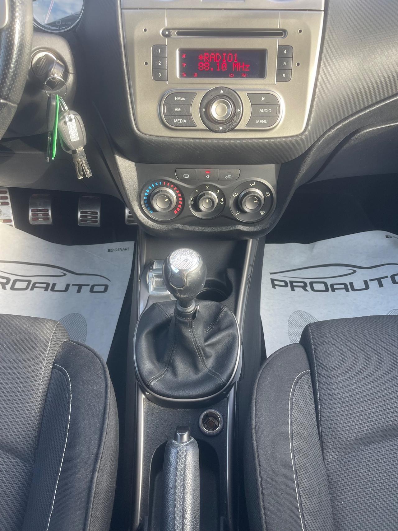 Alfa Romeo MiTo 1.4 78 CV Distinctive Sport Pack