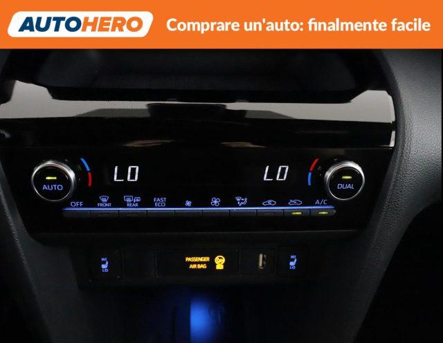 TOYOTA Yaris Cross 1.5 Hybrid 5p. E-CVT AWD-i Premiere