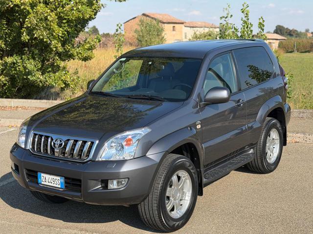 TOYOTA Land Cruiser NUOVA SOLO 76.000km!!! 3.0 D-4D 16V 3 porte Sol