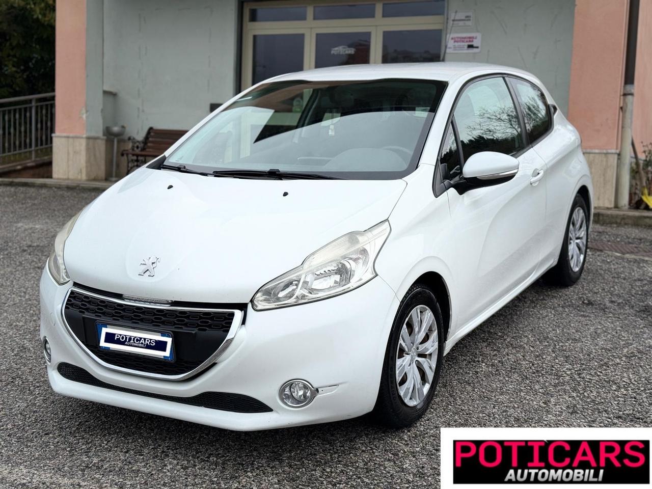 Peugeot 208 1.2 80 CV 3p. GPL Access