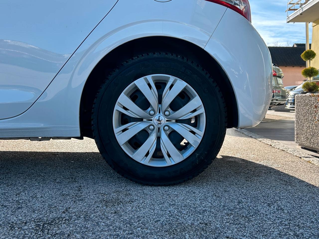 Peugeot 208 PureTech 68 5 porte Active