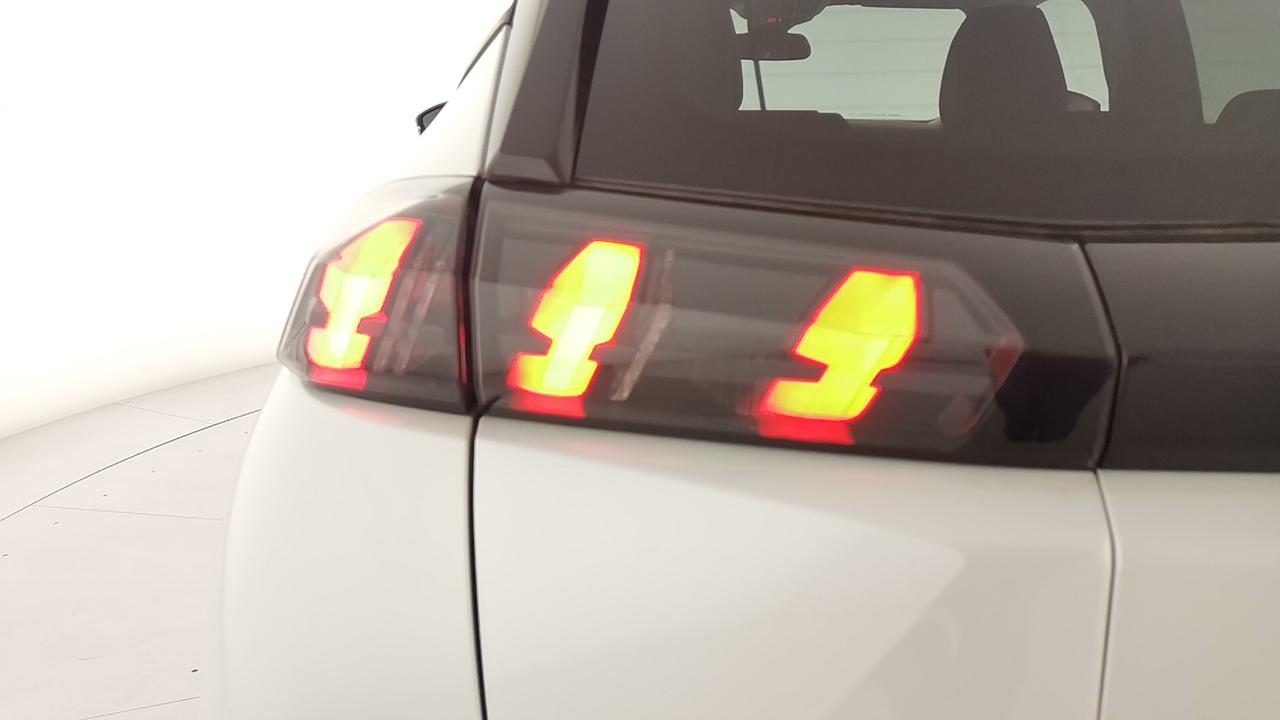 PEUGEOT 2008 II 2020 - 2008 1.2 puretech Allure Pack s&s 130cv