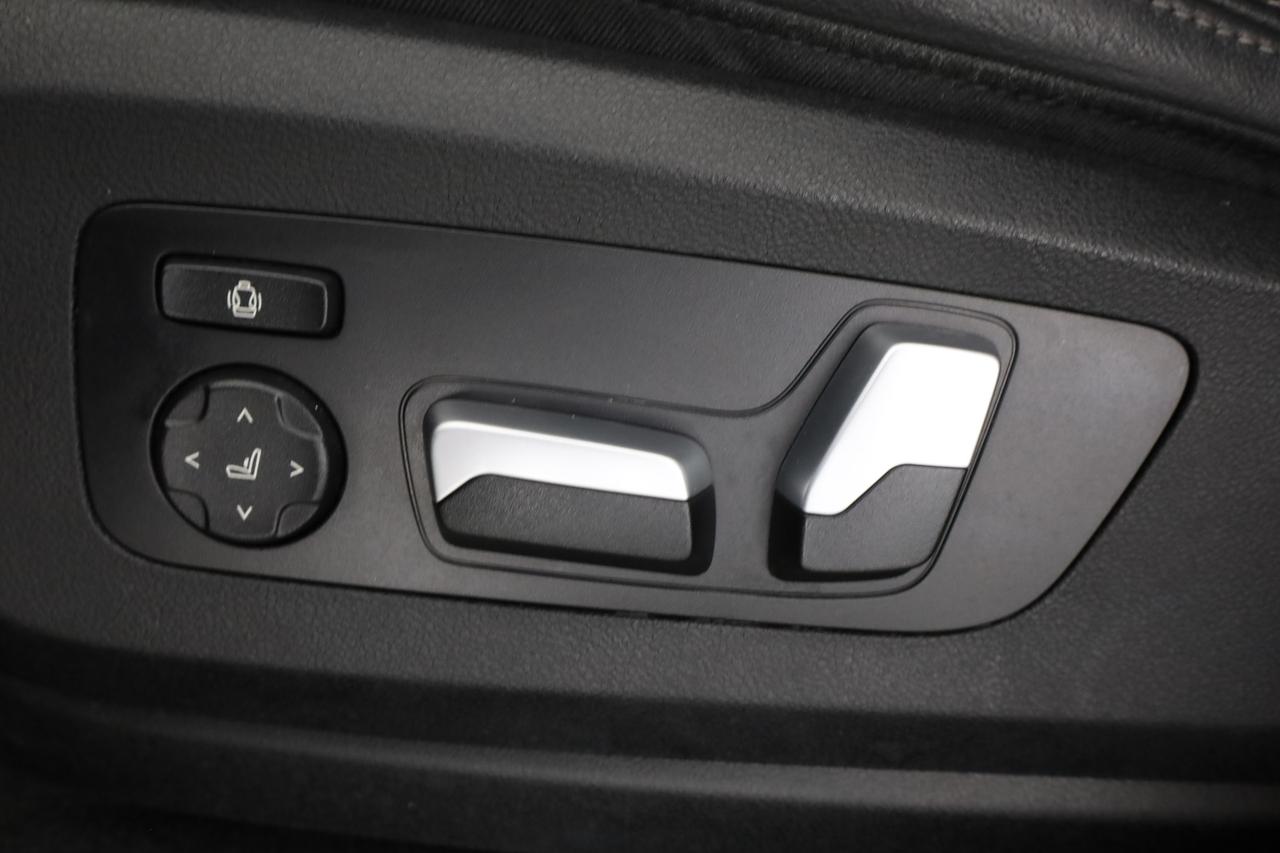 BMW X6 (G06/F96) X6 xDrive30d 48V Msport