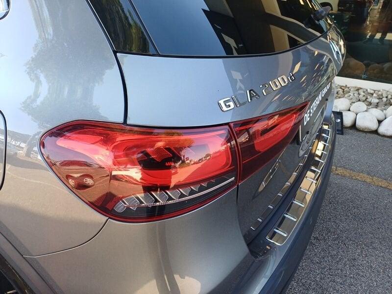 Mercedes-Benz GLA GLA 200 d Automatic Premium NIGHT-PACK