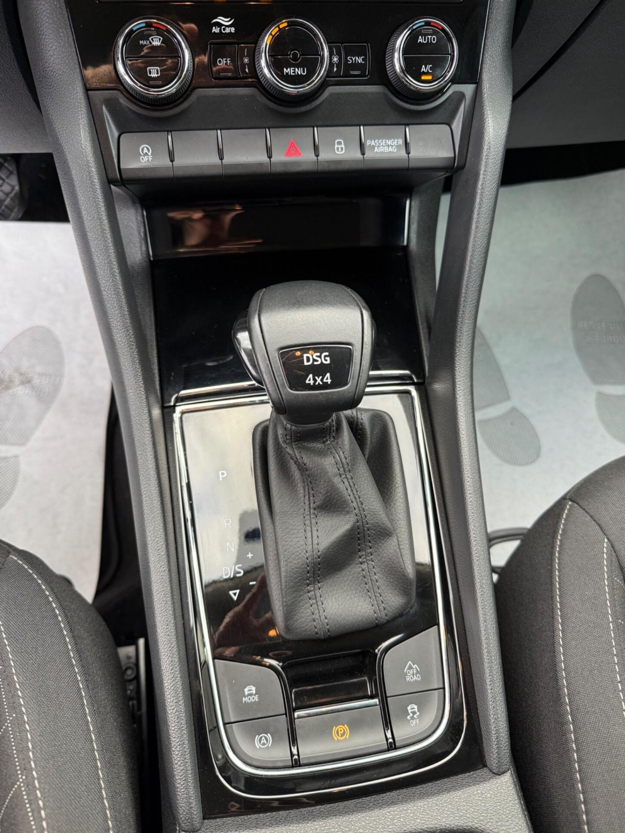 Skoda Karoq 2.0 TDI EVO SCR 4x4 DSG Executive