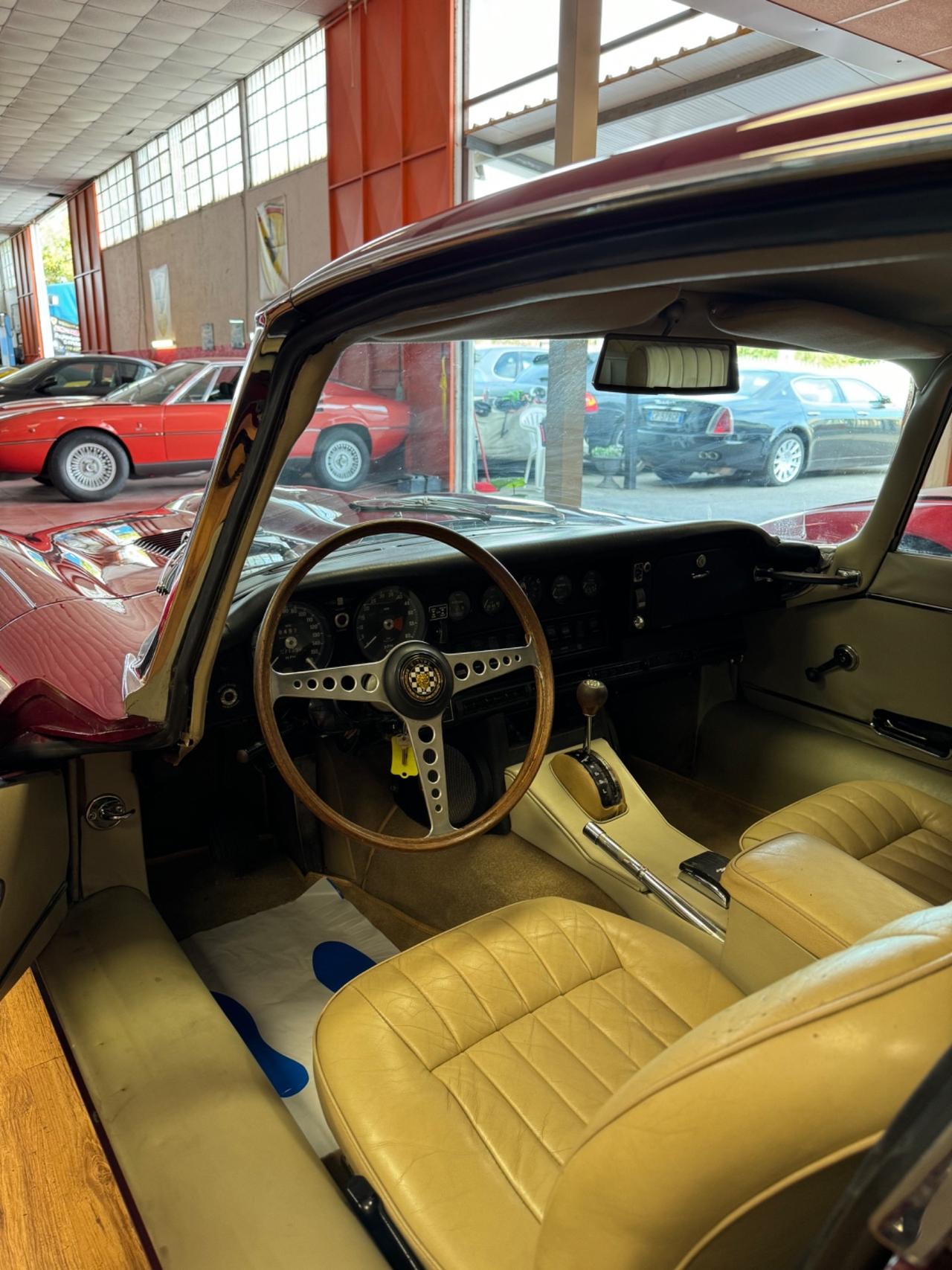 Jaguar E-Type 4.2 Coupe PERMUTE
