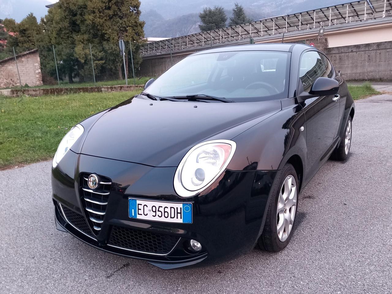 Alfa Romeo MiTo 1.4 78 CV Distinctive Sport Pack