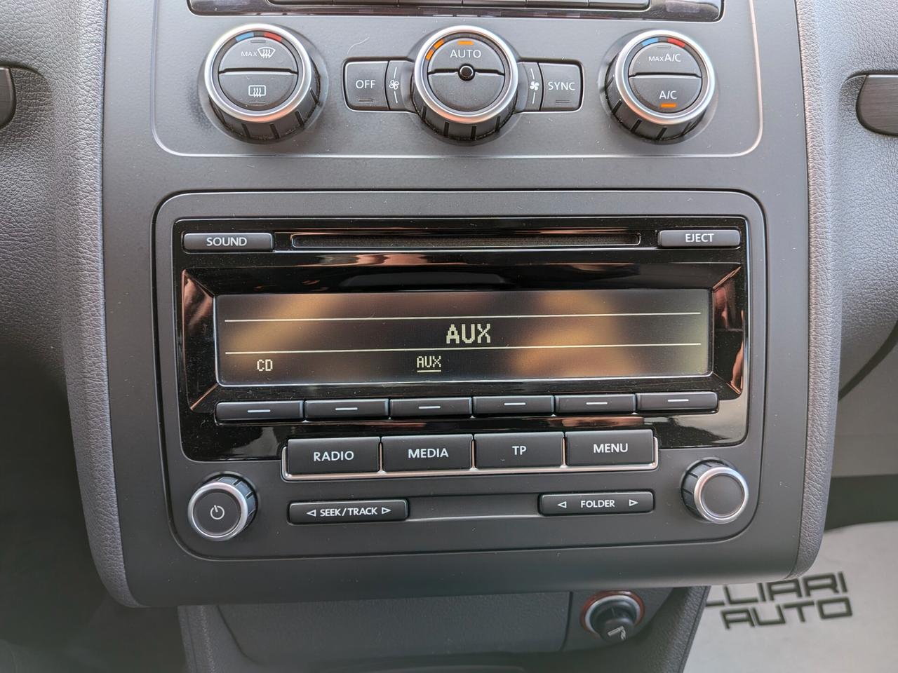 VW TOURAN 1.6 TDI 105CV 7 POSTI