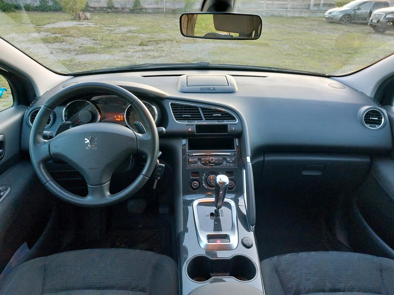 Peugeot 3008 1.6 e-HDi 115CV cambio robotizzato Stop&Start Allure