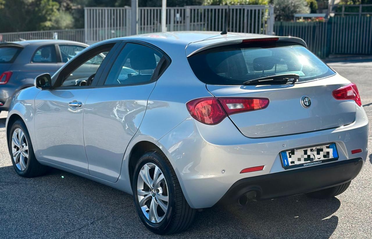 Alfa Giulietta 1.4 Turbo 120 CV GPL Distinctive 2014