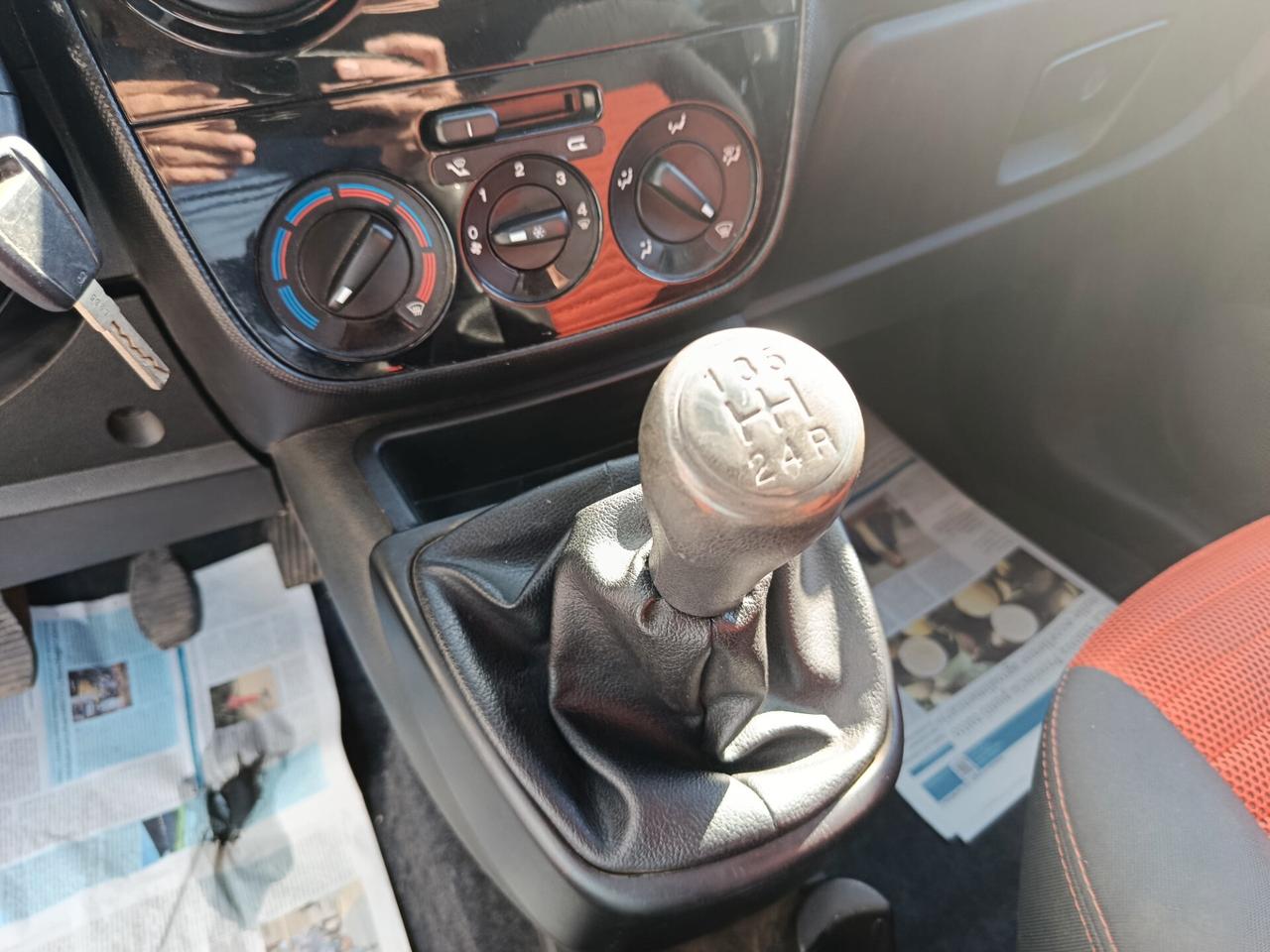 Fiat Qubo 1.3 MJT 75 CV Trekking