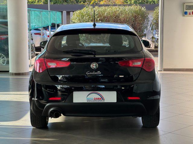 ALFA ROMEO Giulietta 1.4 Turbo 120 cv Distinctive Euro6 Neopatentati