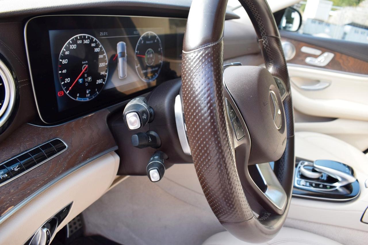 Mercedes-benz E 220 d S.W. 4Matic Auto Premium Plus All-Terrain