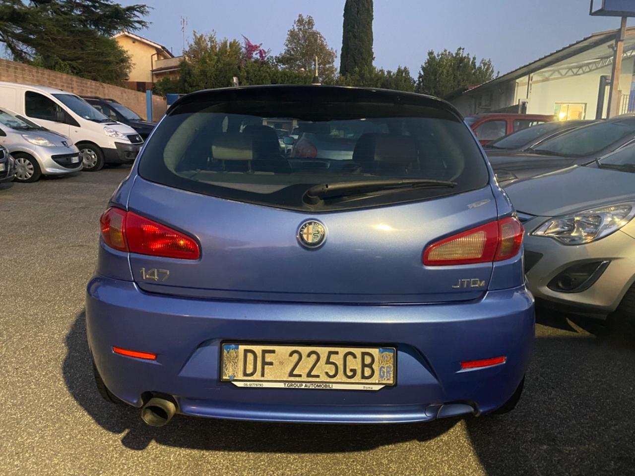 Alfa Romeo 147 1.9JTD fin no busta paga