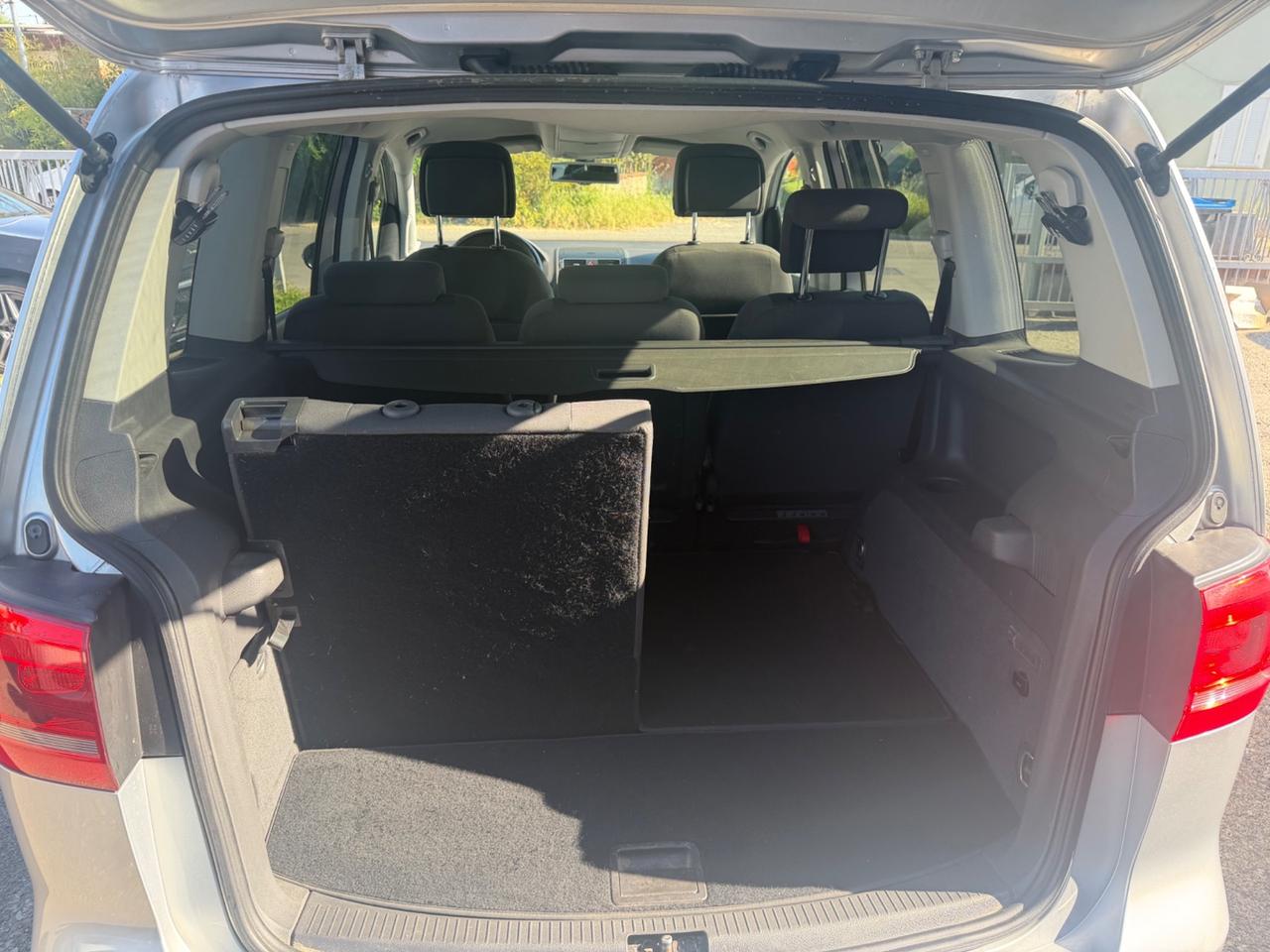 Volkswagen Touran 1.6 TDI DPF Comfortline BMT