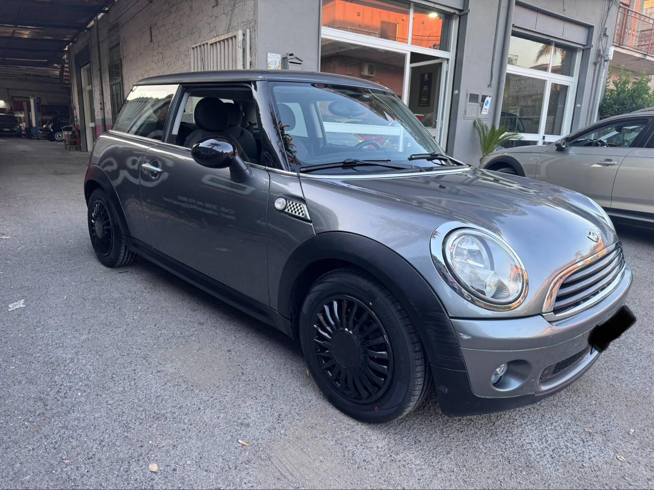Mini One 1.4 BENZINA (55kW) POCHI KM OK100%