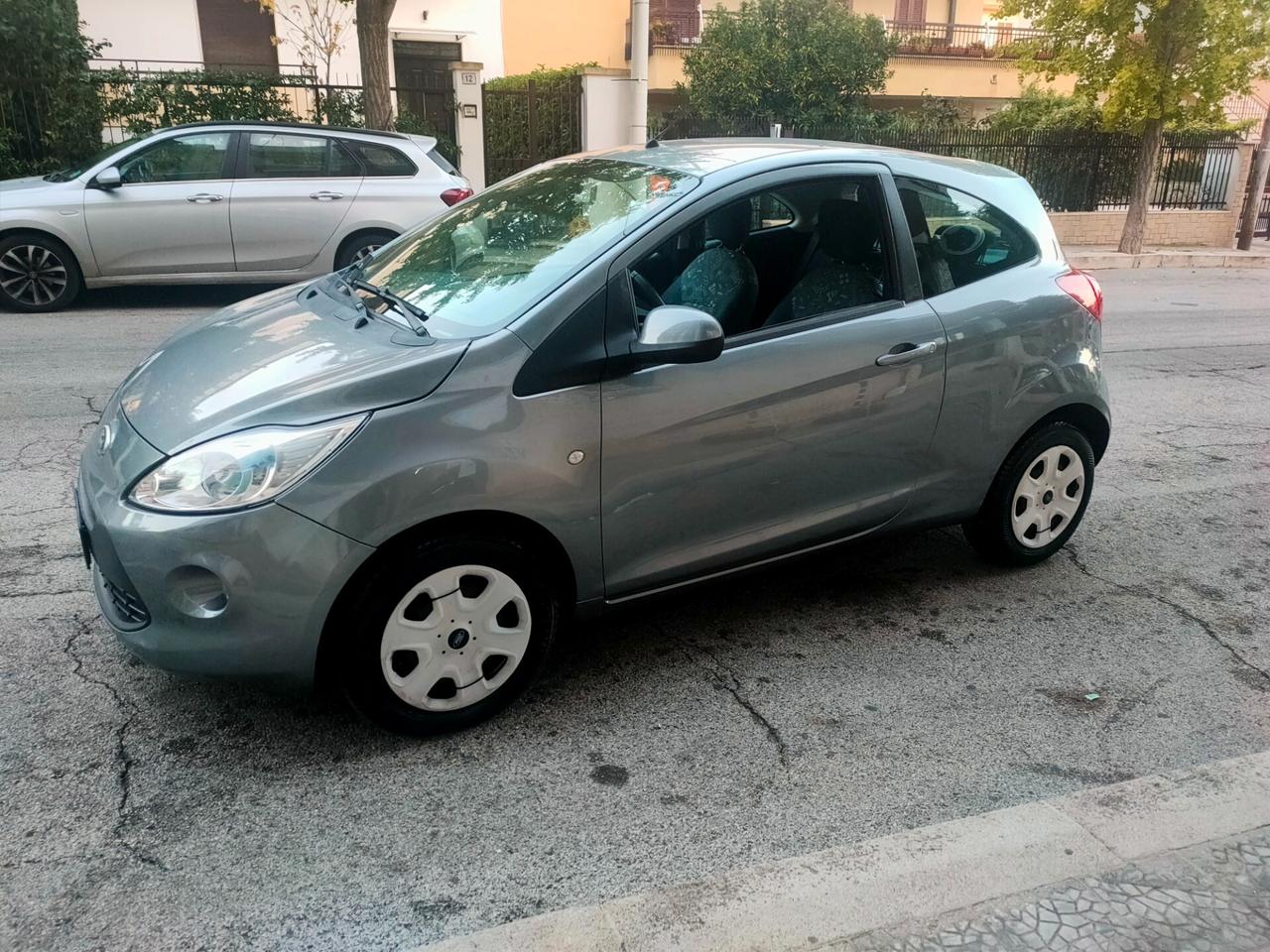 Ford Ka Ka+ 1.3 TDCi 75CV cDPF
