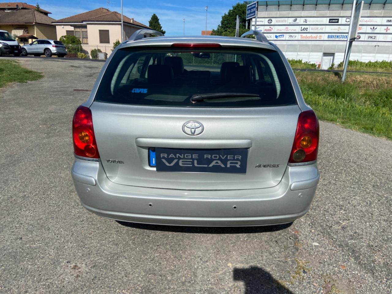 Toyota Avensis 2.0 D-4D 16V Station Wagon