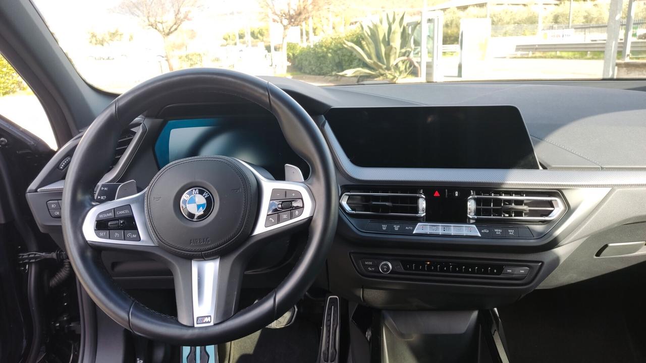 Bmw 120 5p. Msport Full optional ufficiale BMW Italia