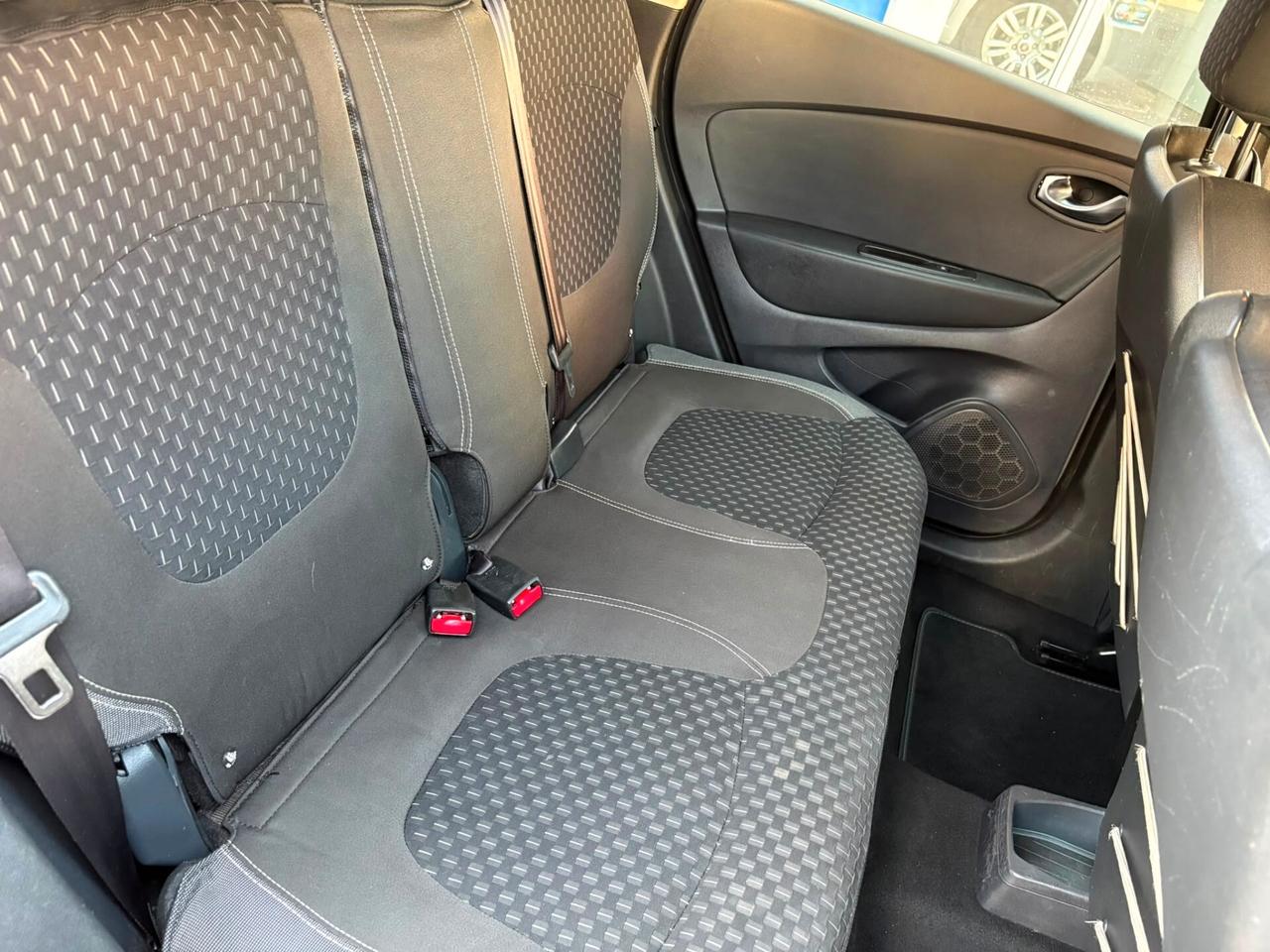 RENAULT CAPTUR 1.5 DCI STRAFULL APRILE 2018 136000KM NAVI RETROC