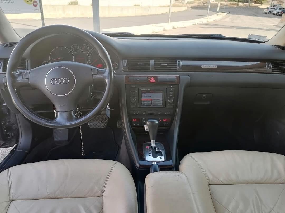 Audi A6 2.5 V6 TDI/180 CV cat Avant quattro