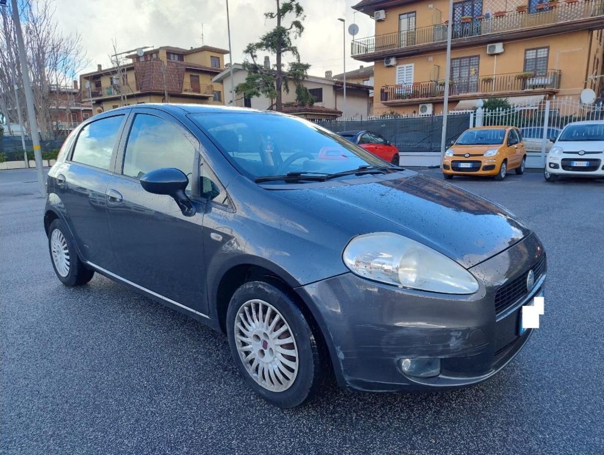 FIAT Grande Punto 1.3 MJT 75 CV 5p. Dynamic