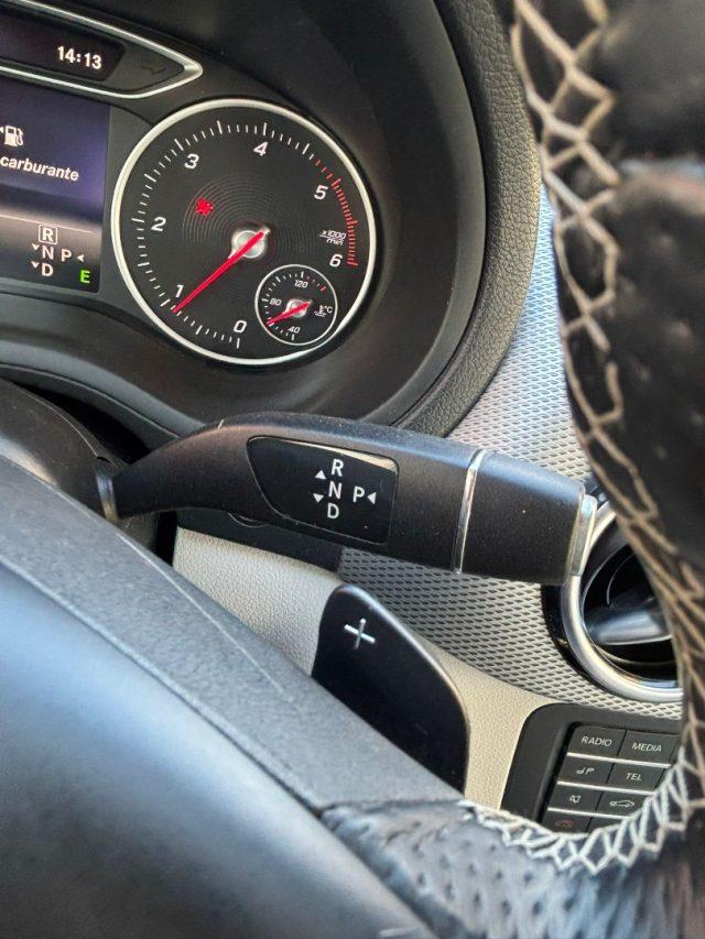 MERCEDES-BENZ B 180 d Automatic Business