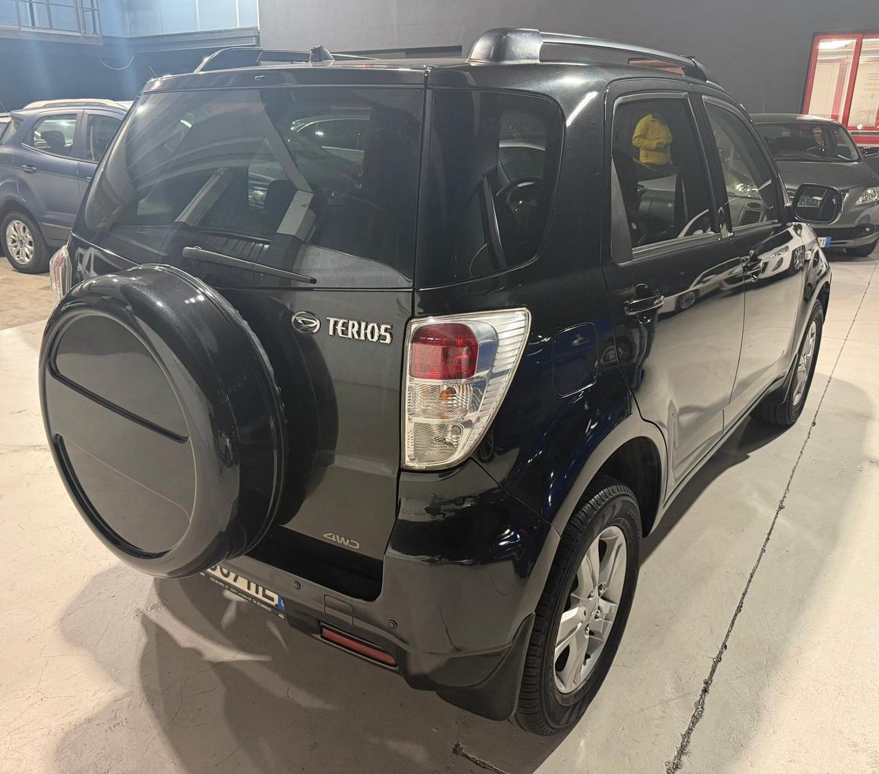 Daihatsu Terios Benzina Automatica 4x4 Neopatentati