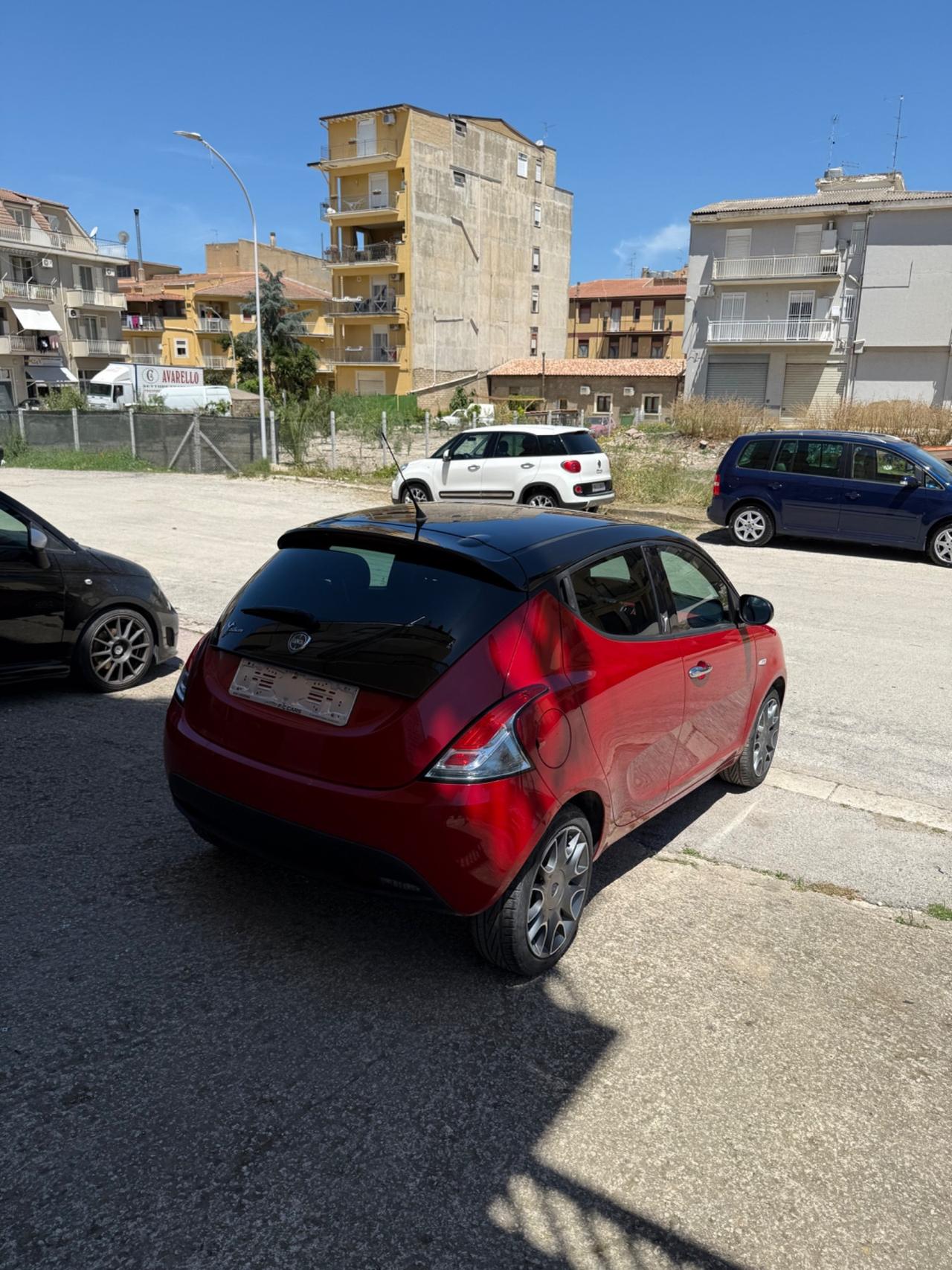 Lancia Ypsilon 1.3 MJT 16V 95 CV 5 porte S&S Silver