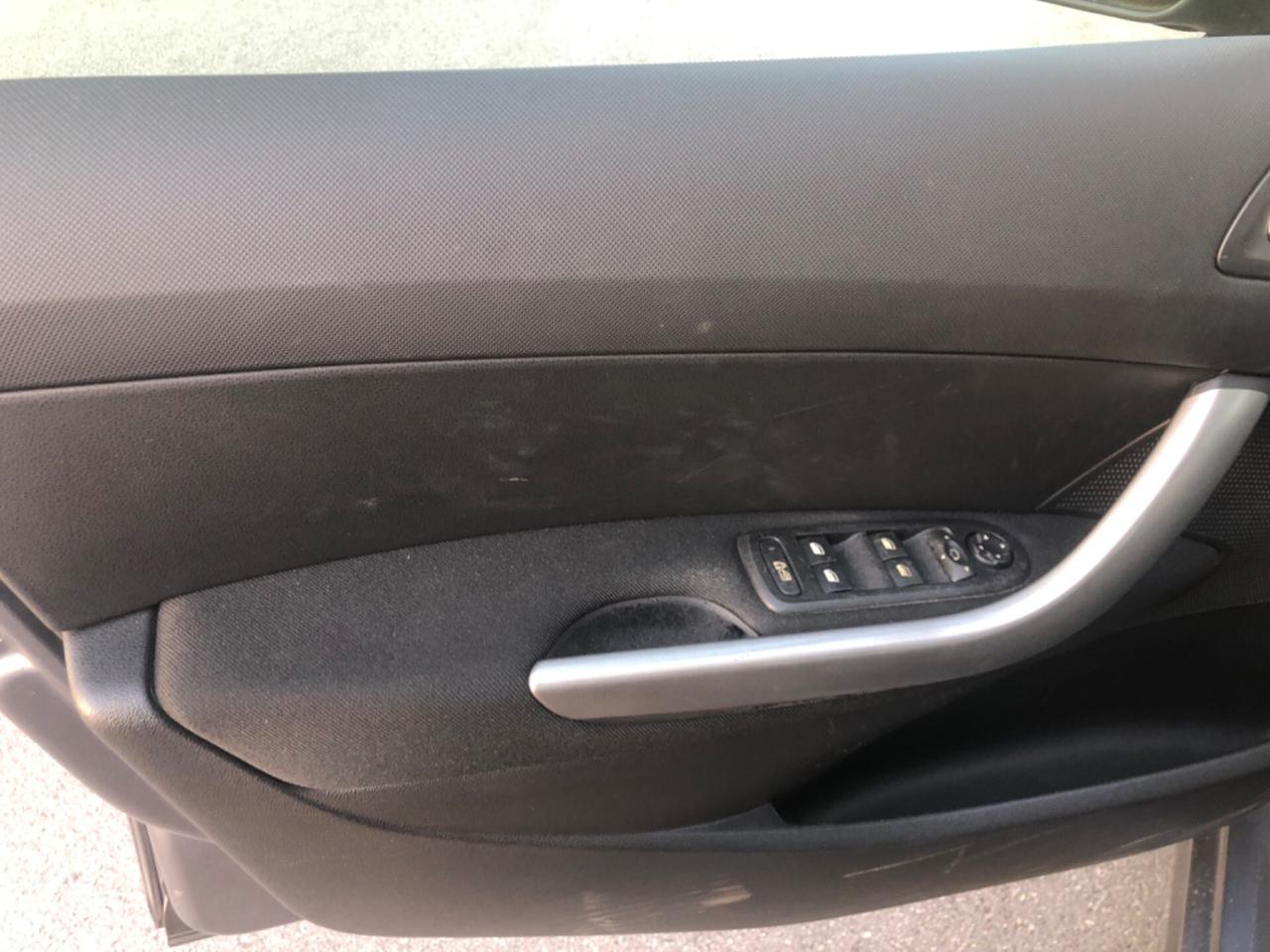 Peugeot 308 1.6 8V e-HDi 112CV POKI KILOMETRI