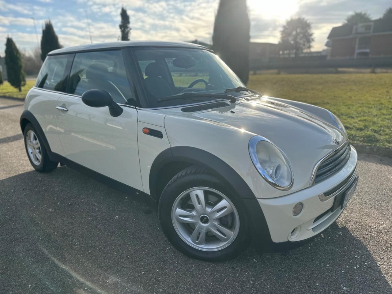 Mini 1.6 16V One Park Lane