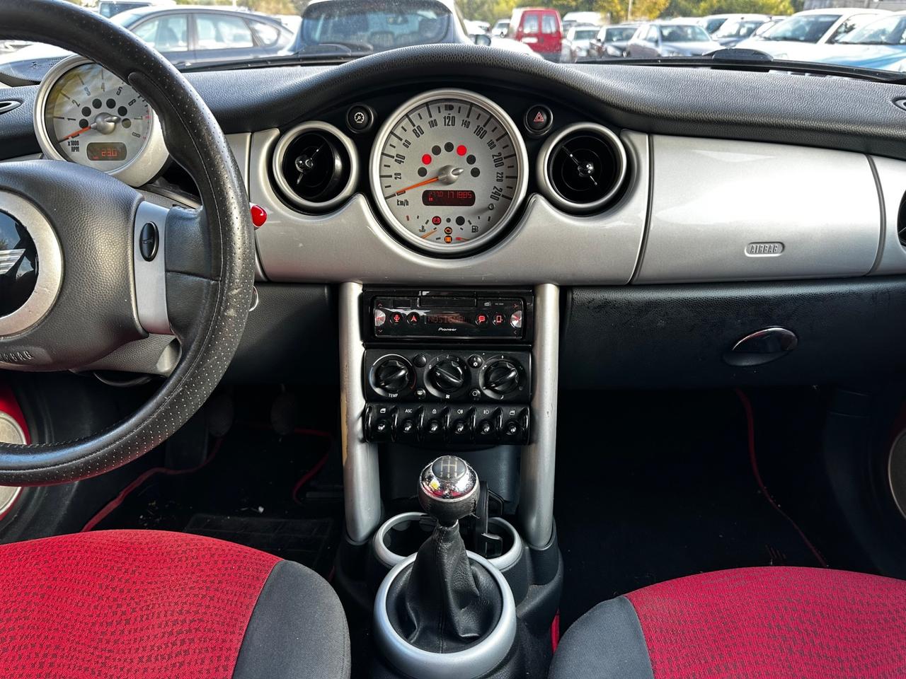 Mini 1.6 16V Cooper