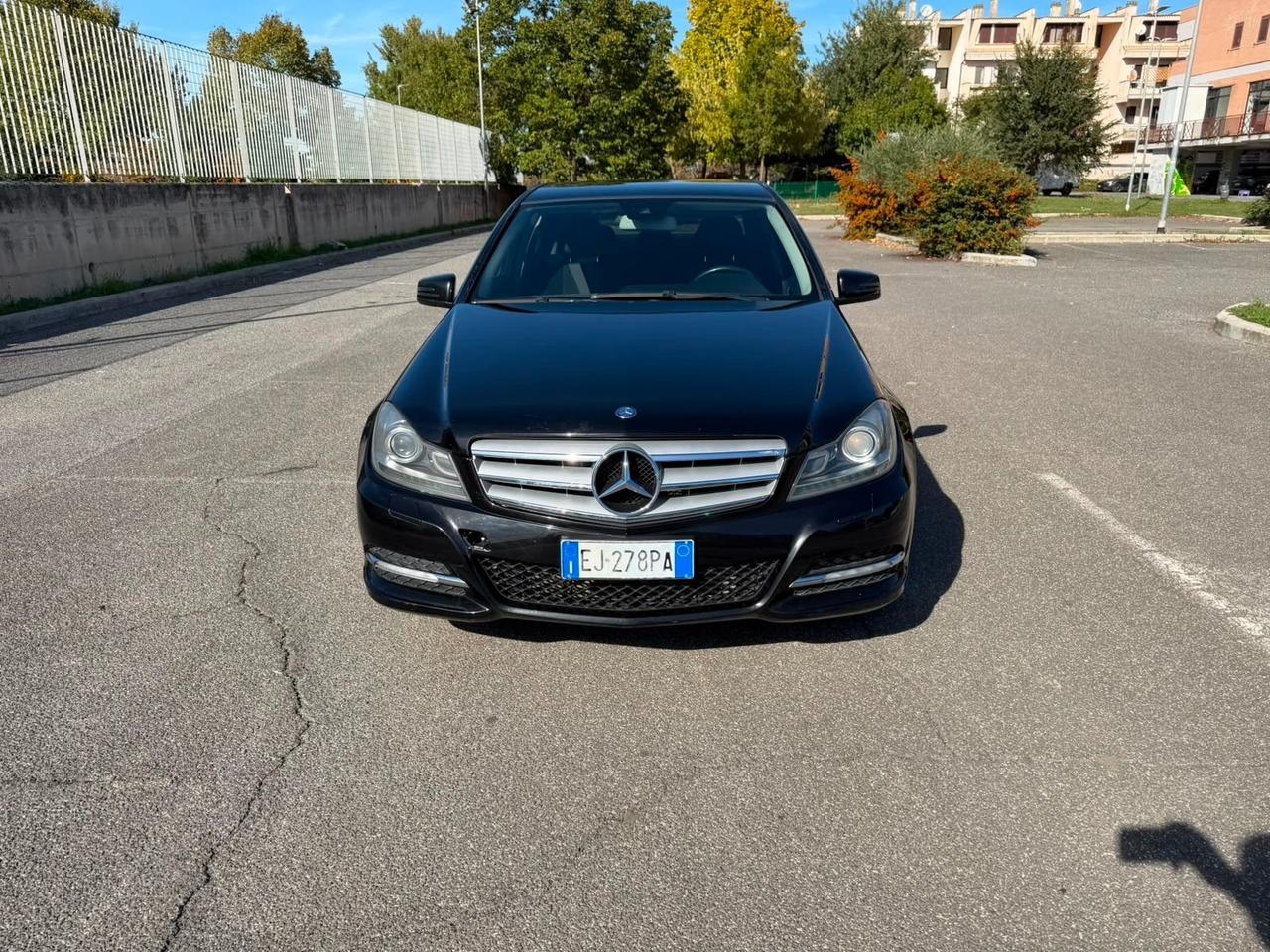 Mercedes-benz C 200 220 CDI BlueEFFICIENCY Elegance