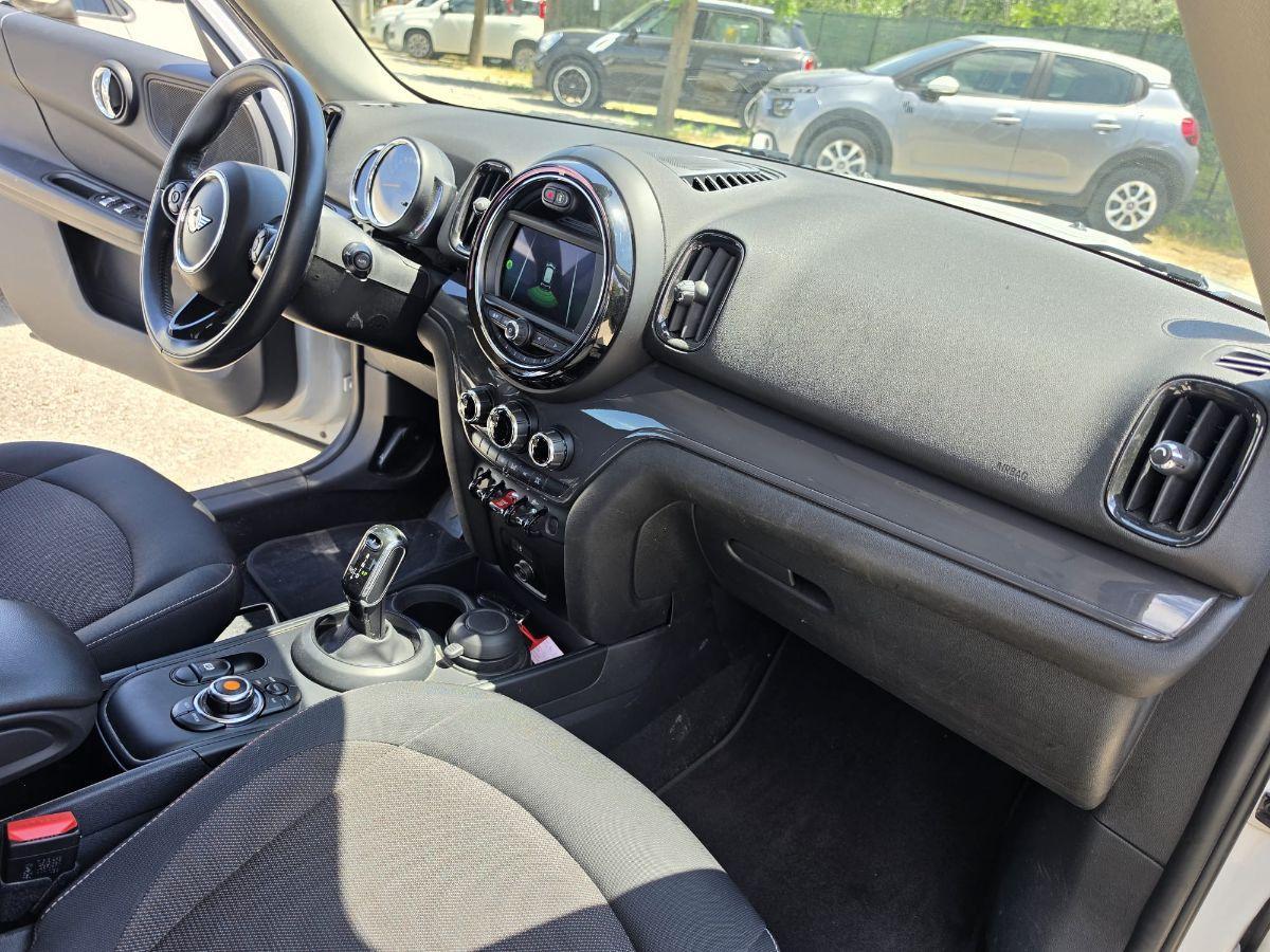 MINI - Countryman - Mini Cooper D Hype